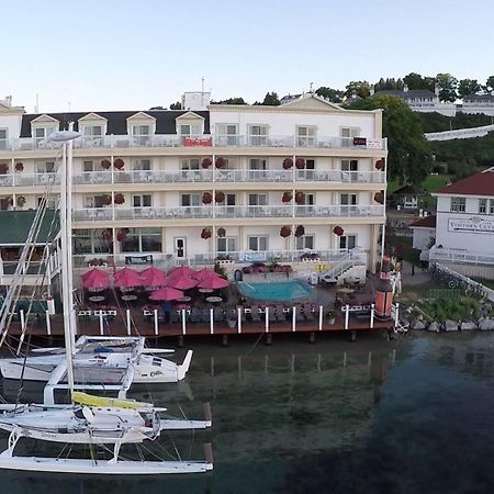 Chippewa Hotel Waterfront 麦基诺岛 外观 照片